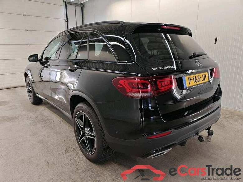 MERCEDES-BENZ GLC-Klasse 300e 4M Bns Sol. AMG #6
