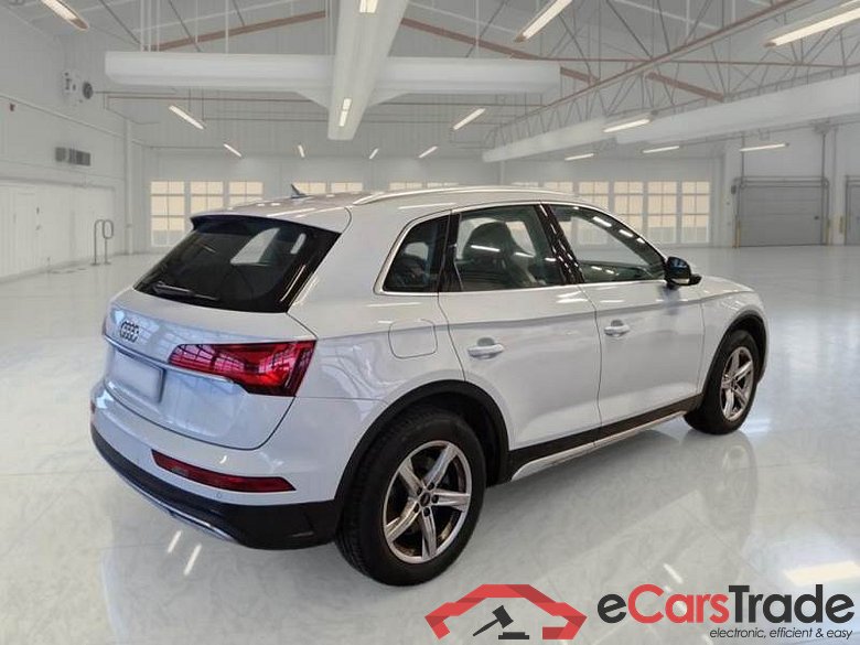 AUDI Q5 / 2020 / 5P / SUV 35 TDI BUSINESS ADVANCED S TRONIC #2