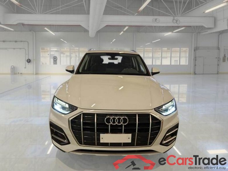 AUDI Q5 / 2020 / 5P / SUV 35 TDI BUSINESS ADVANCED S TRONIC #6