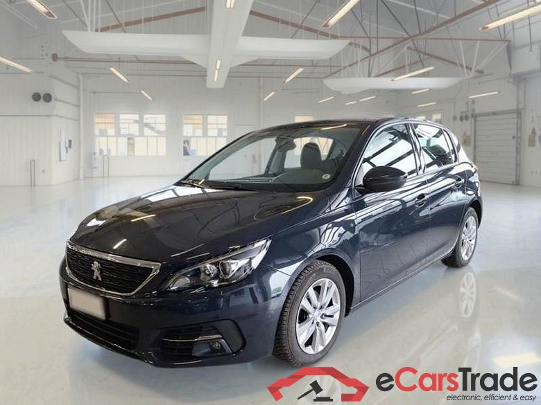 PEUGEOT 308 / 2017 / 5P / BERLINA BUSINESS BLUEHDI 130 EAT6 SeS AUT.