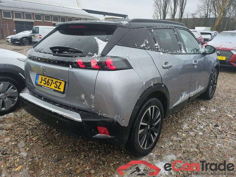 Peugeot e-2008 GT Première EV 50kWh 136 7,4kW 5d #3