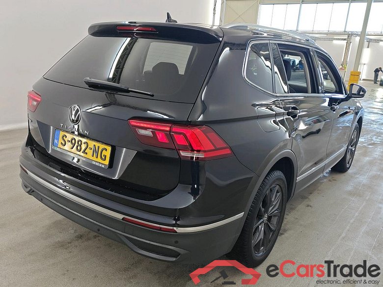 Volkswagen Tiguan Allspace 1.5 TSI DSG Life 7 Persoons #2