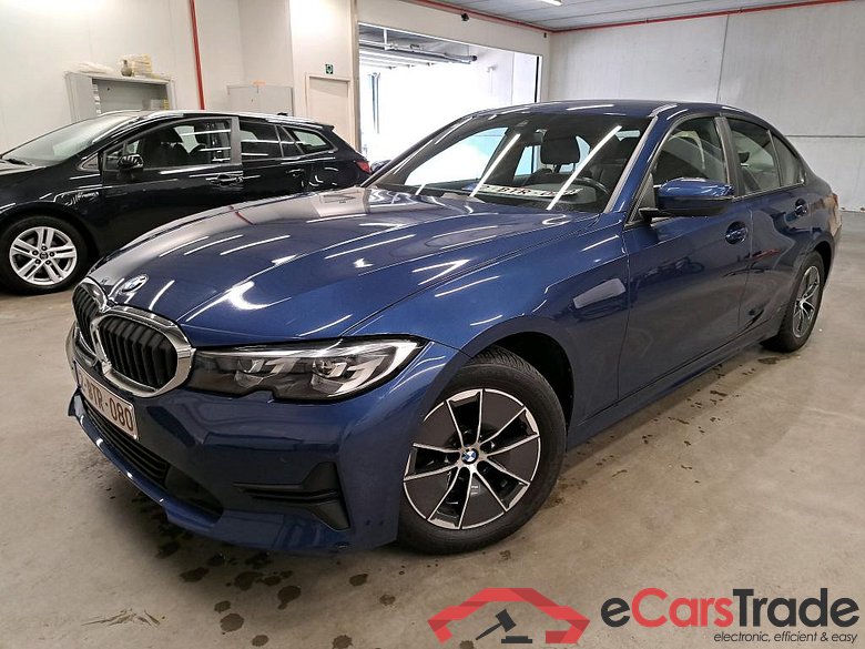 BMW - BMW 3 BERLINE 318iA 156PK Business Edition With Heated Sport Seats & Heated Steering Wheel & Parking Assistant Pack   * PETROL * #1