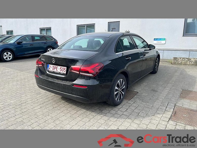 MERCEDES-BENZ Classe A Sedan Dsl (V177) A 180 d #3