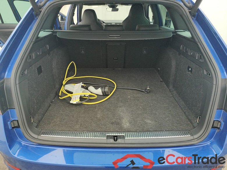 SKODA SUPERB COMBI - 2019 1.4 TSI 156 Sportline PHEV DSG (EU6d-TEMP) 5d #6