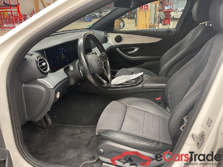 E -Klasse T-Modell E 220 d 4Matic (213.205)AMG AMG Line 143KW AT9 E6d #4