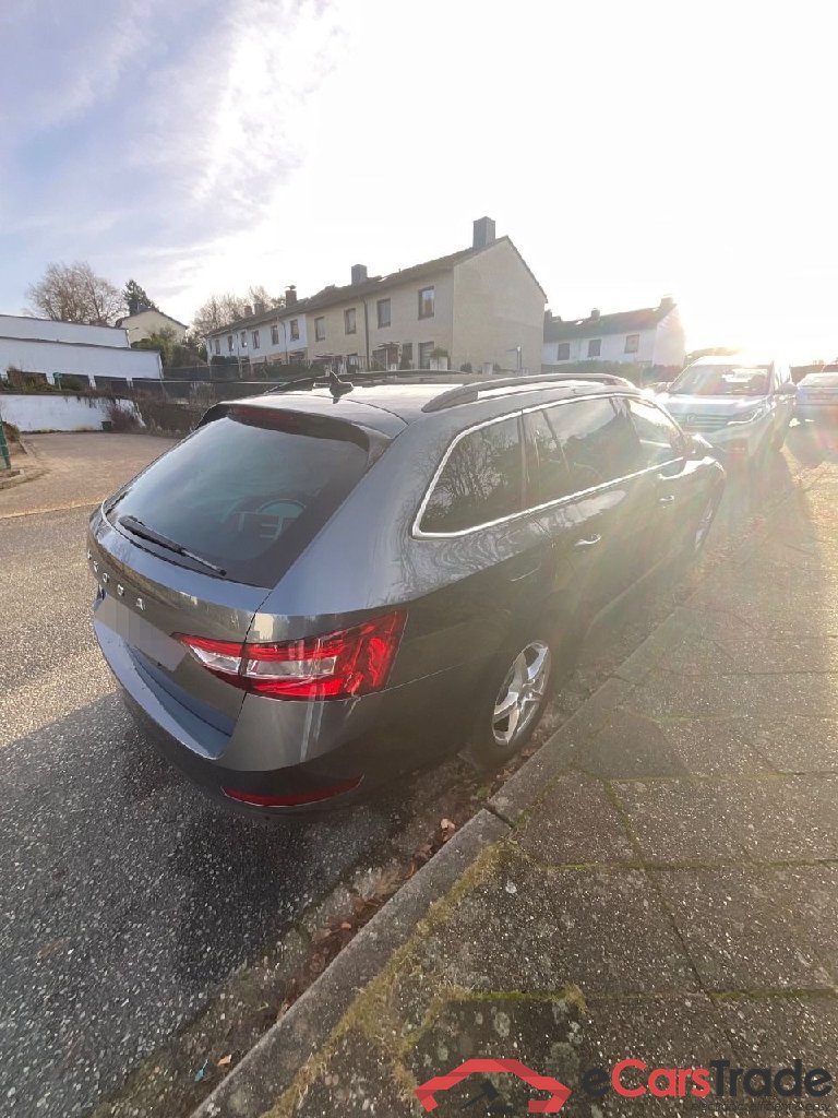 Superb Combi Ambition 2.0 TDI 90KW AT7 E6d #2