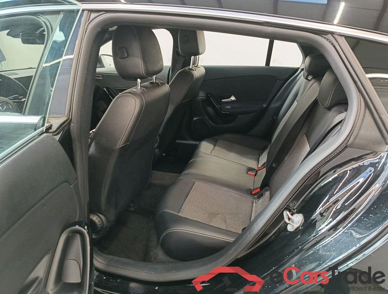 Mercedes-Benz CLA Shooting Brake CLA 200 Business Solution Aut. 5d #3