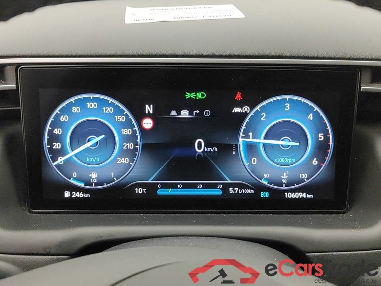 HYUNDAI TUCSON DIESEL - 2021 1.6 CRDi 136 MHEV Feel 5d #6