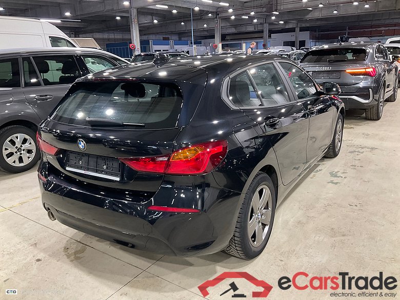 BMW 1-serie 1.5 118I (103KW) #3