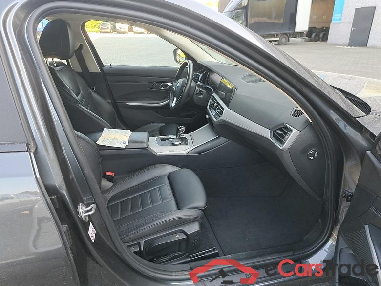 BMW - BMW 3 TOURING 320e 204PK Business Edition With Vernasca Heated Sport Seats & Active Cruise & Driving Assistant * HYBRID * #3