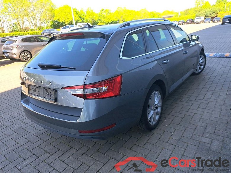 SKODA - SKO SUPERB COMBI CRTDI 150PK DSG7 Clever+ #2