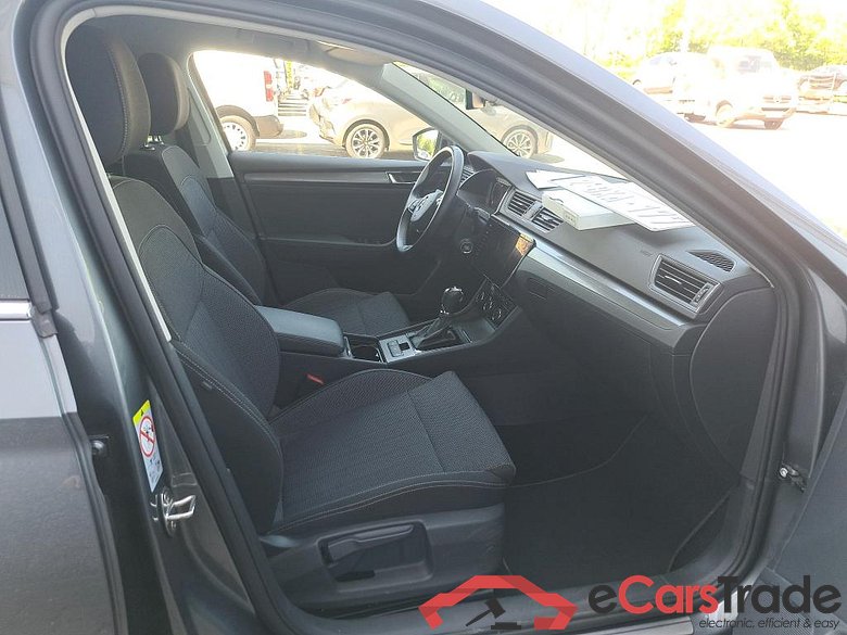 SKODA - SKO SUPERB COMBI CRTDI 150PK DSG7 Clever+ #3