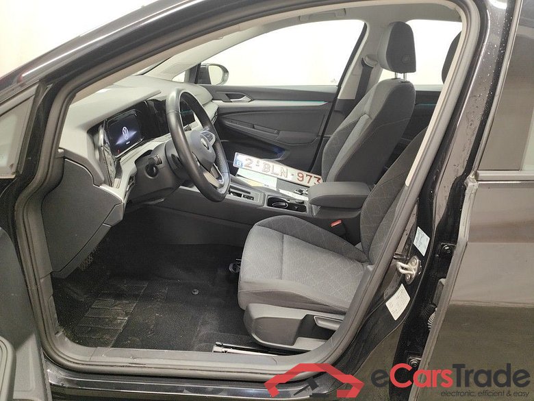 Volkswagen Golf VIII 2.0 TDI 85kW Life DSG 5d #3