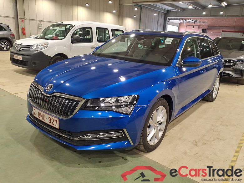 SKODA SUPERB COMBI 1.4 TSI PHEV 160KW DSG6 CLEVER+