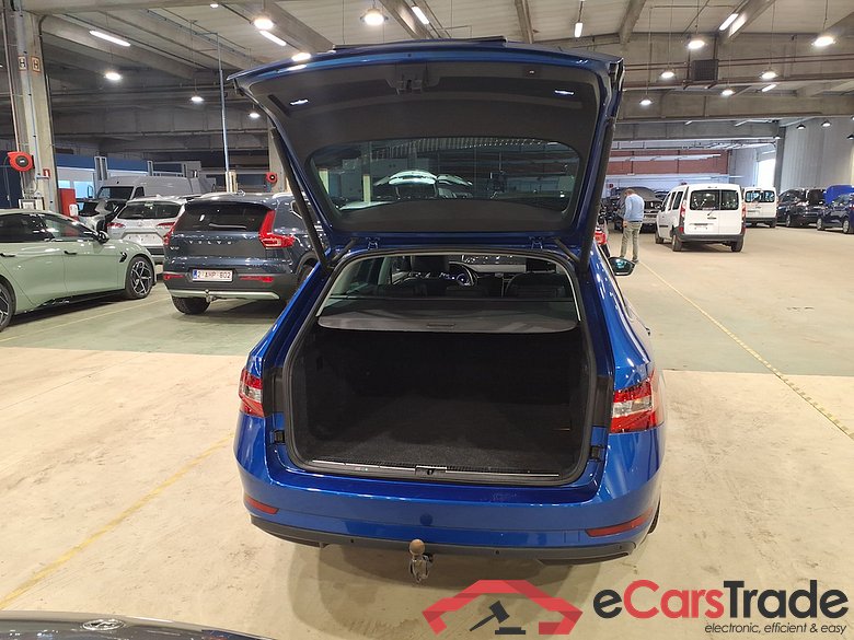 SKODA SUPERB COMBI 1.4 TSI PHEV 160KW DSG6 CLEVER+ #3