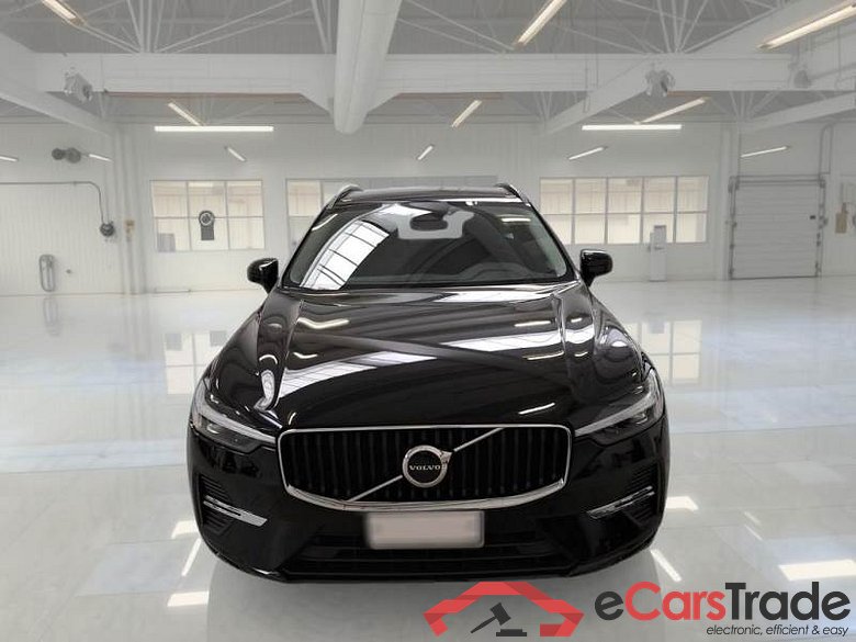 VOLVO XC60 / 2021 / 5P / SUV B4 D AUTOMATICO ESSENTIAL #6