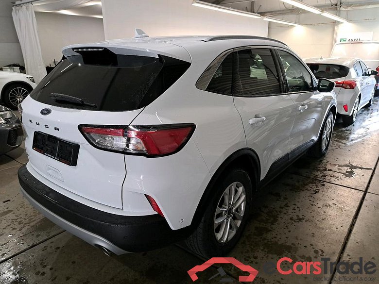 Kuga Titanium X 2.0 EcoBlue 140KW AT8 E6d #2