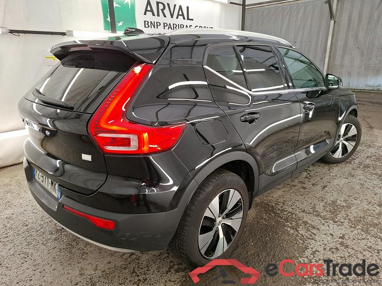 XC40 Momentum Plug-in Hybrid 2WD 1.5 #3