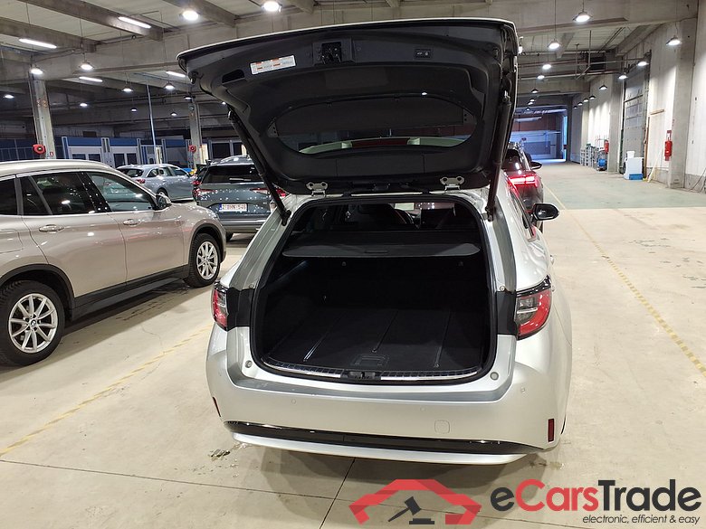 TOYOTA COROLLA TOURING SPORTS 1.8 HYBRID PREMIUM E-CVT #3