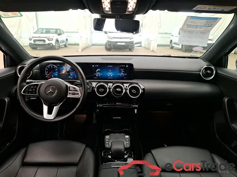 MERCEDES-BENZ Classe A Compact / 2018 / 5P / Berline A 180 Business Line 7G-DCT #5