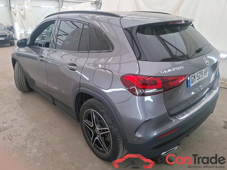 MERCEDES-BENZ GLA / 2020 / 5P / SUV 1.3 GLA 250 e AMG LINE DCT #2