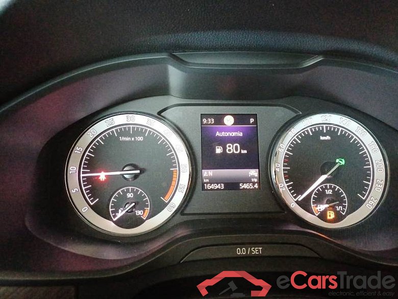SKODA KODIAQ / 2016 / 5P / SUV 2.0 TDI EVO SCR STYLE DSG #4