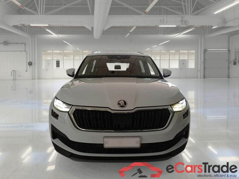 SKODA KODIAQ / 2016 / 5P / SUV 2.0 TDI EVO SCR STYLE DSG #6