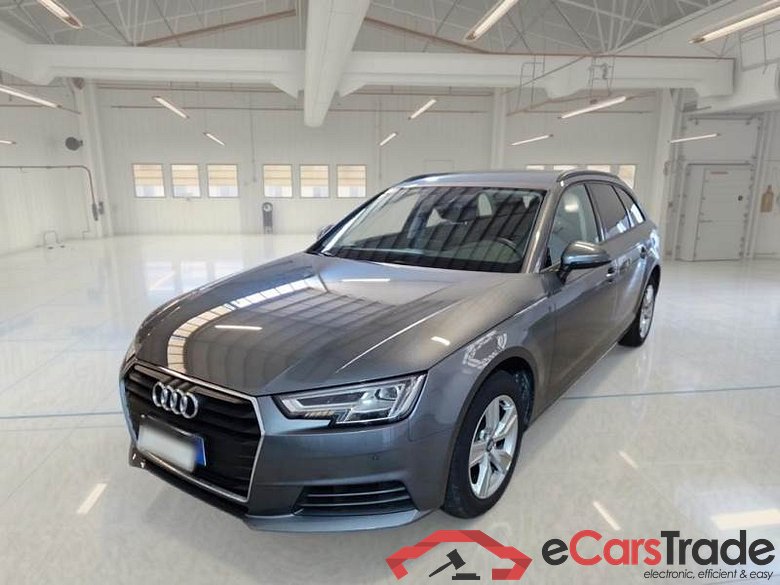 AUDI A4 AVANT / 2018 / 5P / STATION WAGON 2.0 30 TDI BUSINESS S TRONIC #1