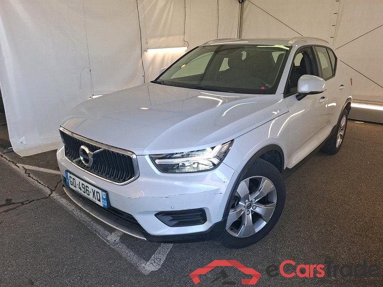 XC40 Momentum 2WD 1.5 130CV BVA8 E6d #1