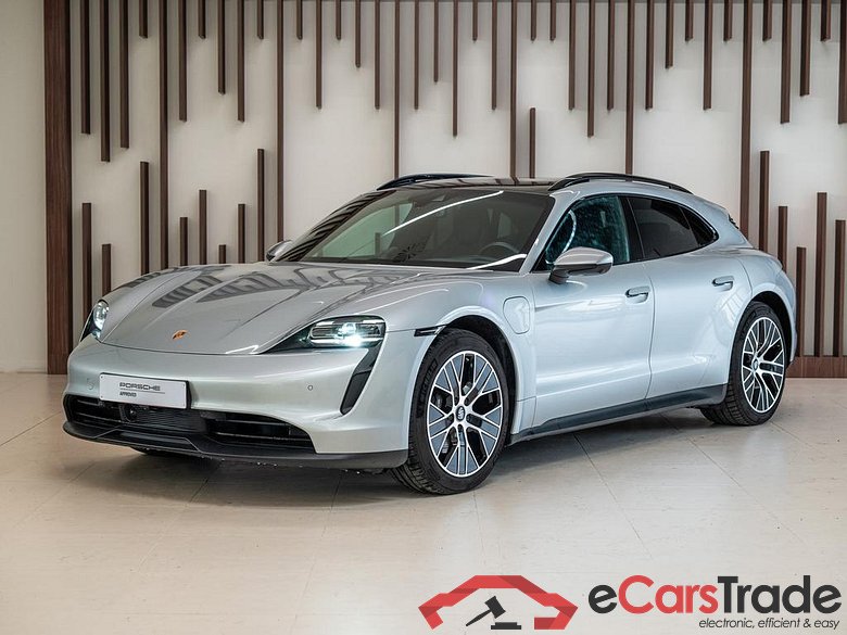 Porsche Taycan Sport Turismo Aut. Pano LED-Matrix Virtual Sport-Chrono Bose Navi Sport-Leather KeylessGo Camera 360 Klima PDC ...
