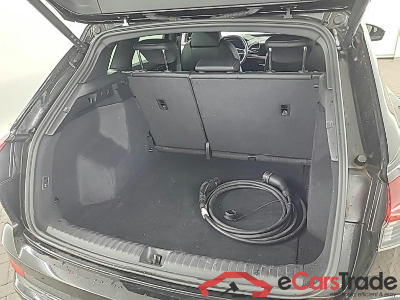 AUDI Q4 e-tron 40 e-tron Launch edition S Competition 5D 150kW #5