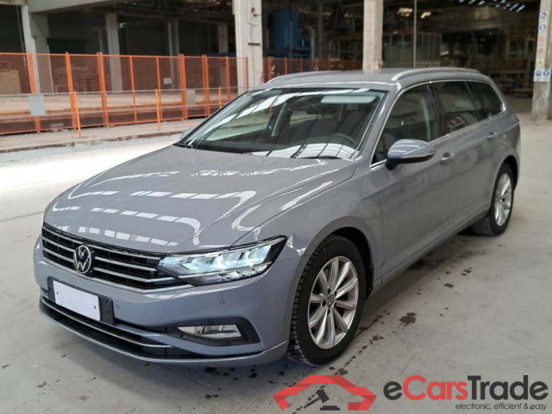 VOLKSWAGEN PASSAT / 2019 / 5P / STATION WAGON VAR. 2.0TDI SCR EVO 110KW BUSINESS DSG