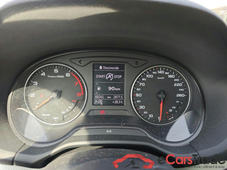 AUDI Q2 todoterreno Design 35 TFSI 150 CV S tronic #4