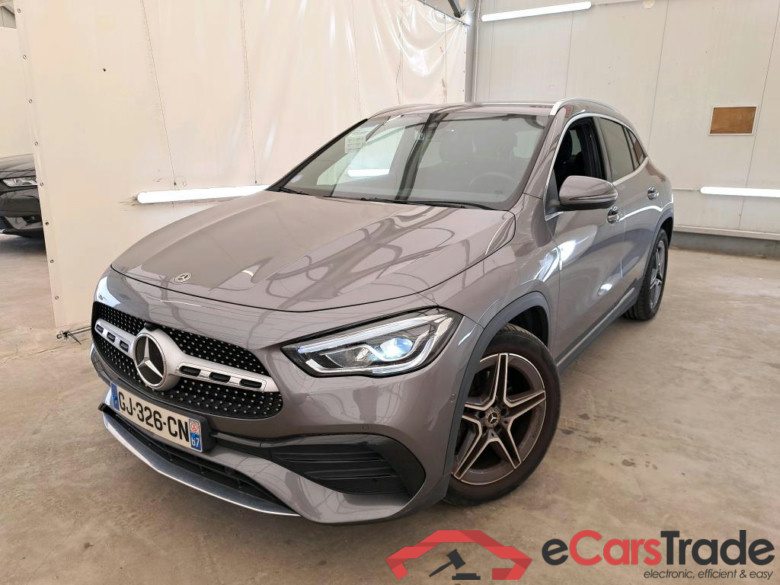 MERCEDES-BENZ GLA / 2020 / 5P / SUV 1.3 GLA 200 AMG LINE DCT #1
