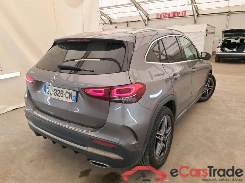 MERCEDES-BENZ GLA / 2020 / 5P / SUV 1.3 GLA 200 AMG LINE DCT #3