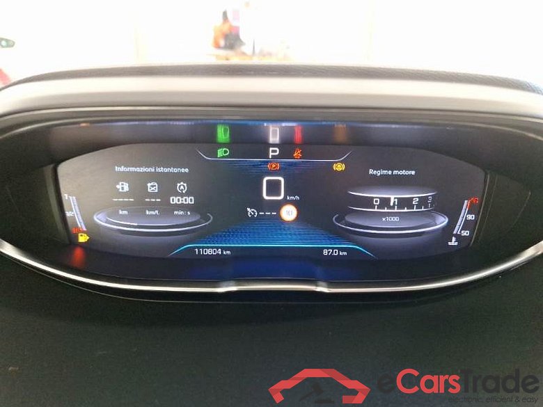 PEUGEOT 3008 / 2016 / 5P / SUV BLUEHDI 130 EAT8 SeS BUSINESS #4