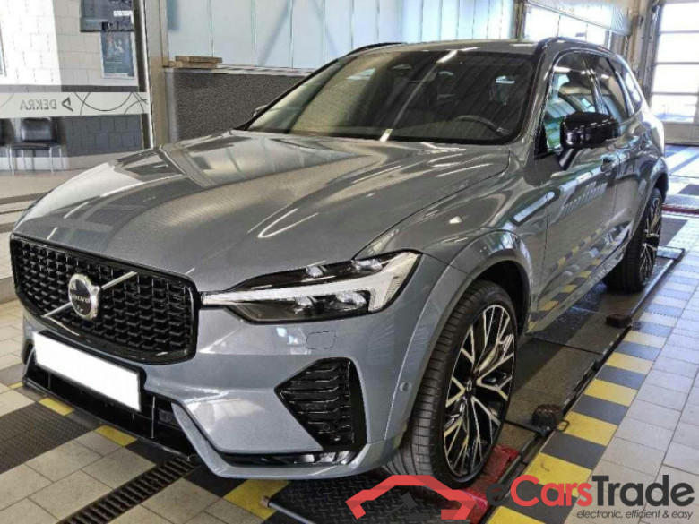 Volvo XC60 (03.2017->) DE - SUV5 B5 (Benzin) 2WD EU6d, R-Design Mild-Hybrid, (Facelift) 2021 - 2022 #1