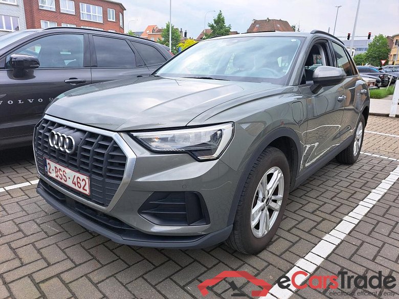 AUDI Q3 1.4 45 TFSI E S TRONIC #1