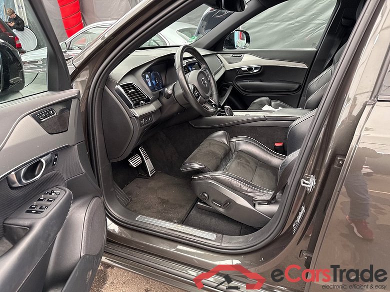 XC90 R Design Recharge Plug-In Hybrid AWD 2.0 T8 Twin Engine 288KW AT8 7 Sitzer E6d #4