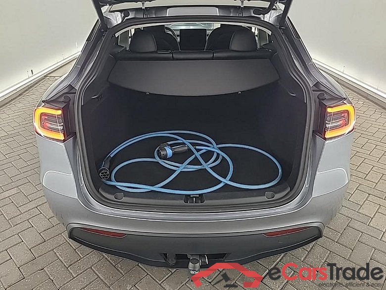 Tesla Model Y Long Range Dual Motor AWD 5D 274kW #5