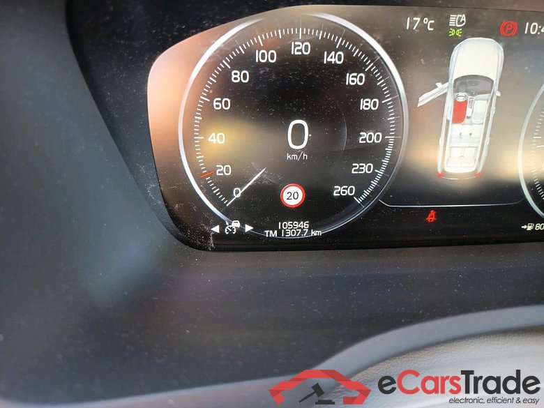 VOLVO XC90 / 2019 / 5P / todoterreno 2.0 B5 D AWD Momentum Pro Auto #5