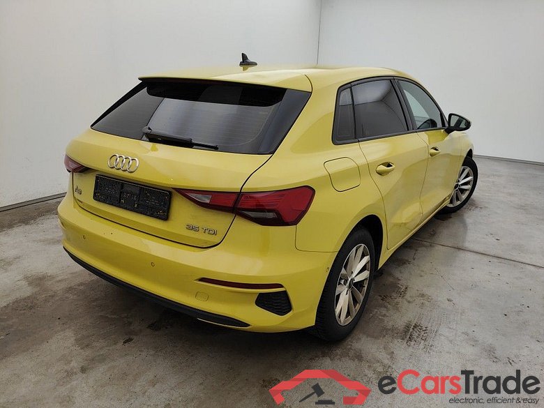 AUDI A3 SPORTBACK DIESEL - 2020 35 TDi 150 S tronic (EU6d-TEMP) 5d #2