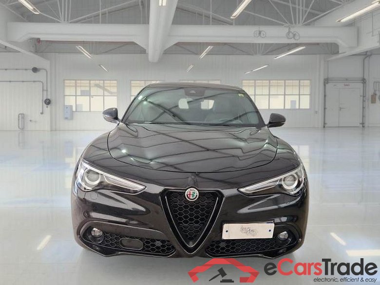 ALFA ROMEO STELVIO / 2017 / 5P / SUV 2.2 TD 190 CV SPRINT AT8 Q4 #6