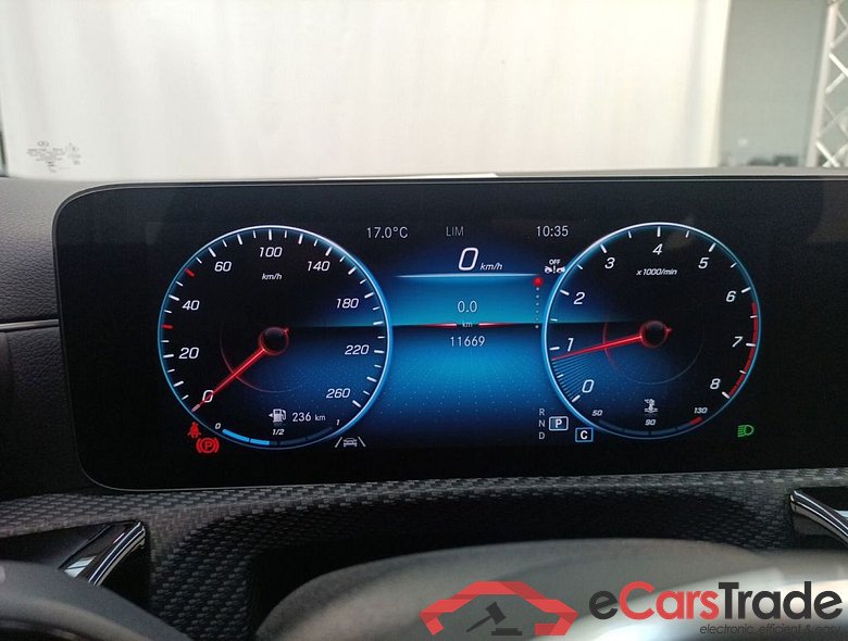Mercedes-Benz CLA Shooting Brake CLA 200 Business Line 5d #6