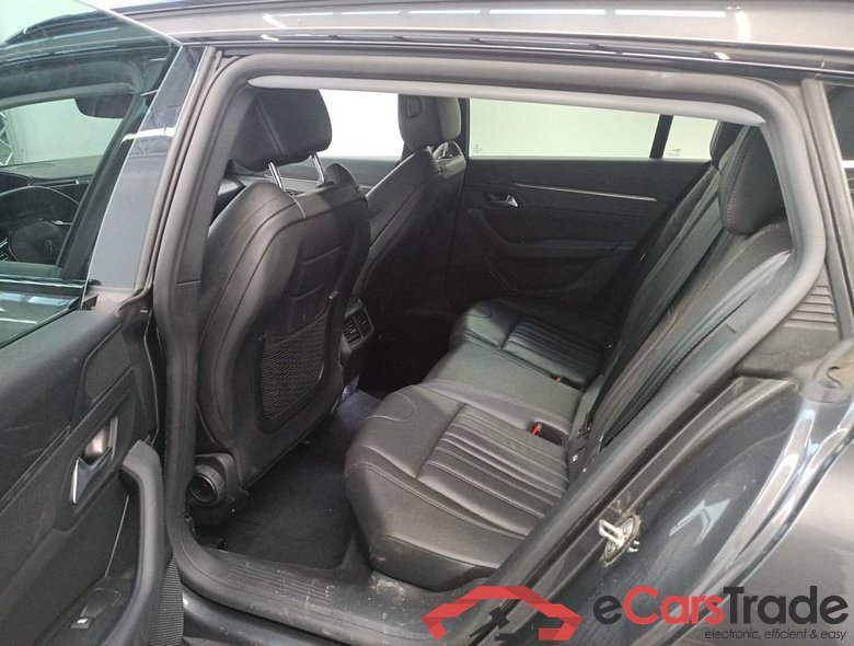 Peugeot 508 SW 1.6 Hybrid 225 e-EAT8 Allure Pack 5d #3