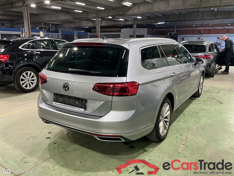 VOLKSWAGEN PASSAT VARIANT 1.5 TSI OPF VARIANT ELEGANCE BUSINESS #4