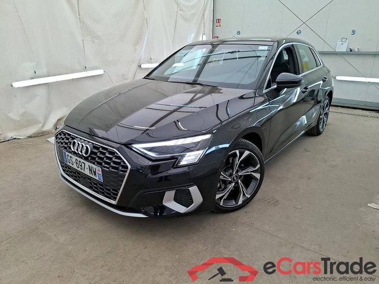 AUDI A3 Sportback / 2020 / 5P / Berline 40 TFSI e 204 S Tronic Design Luxe