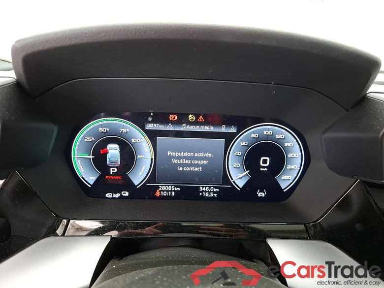 AUDI A3 Sportback / 2020 / 5P / Berline 40 TFSI e 204 S Tronic Design Luxe #6