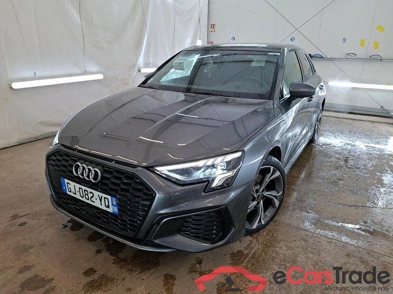 AUDI A3 Sportback / 2020 / 5P / Berline 40 TFSI e 204 S Tronic S Line #1